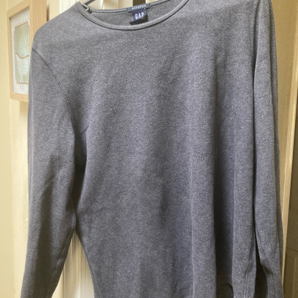 Gap sweater